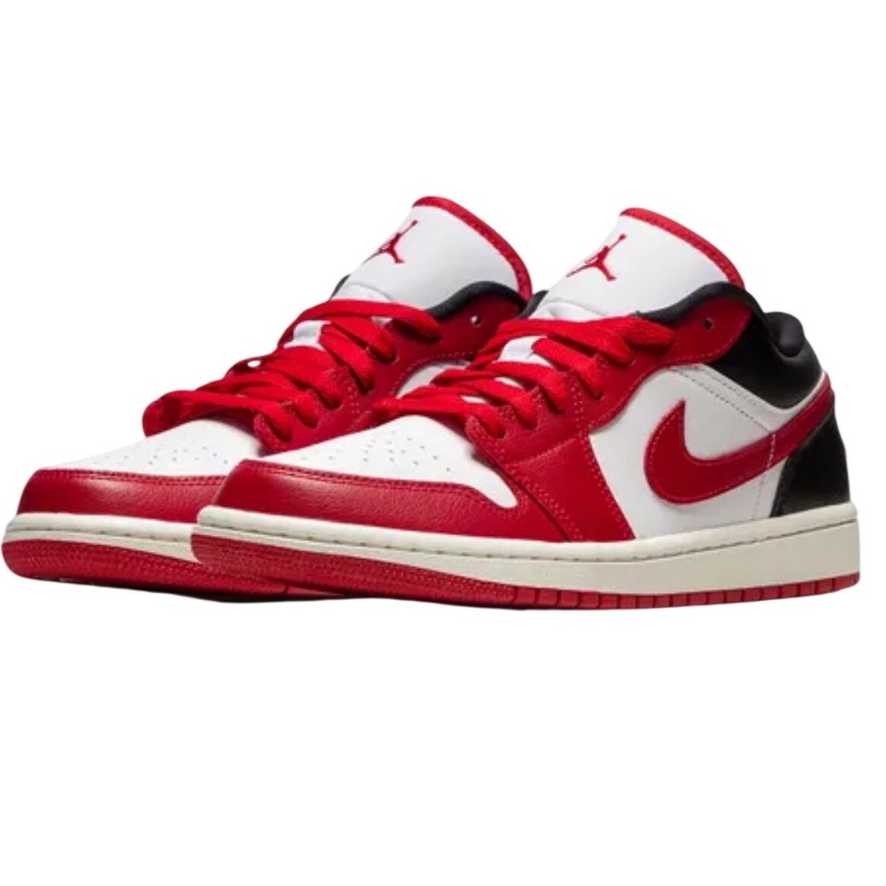Jordan 1 Low Reverse Black Toe DC0774-160 Women's Size 8